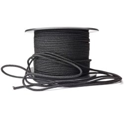 Black flag line made of polyester for high durability.