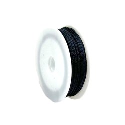 Spool of waxed whipping twine made of twisted polyamide, ideal for seizing, whipping, and lashing. The twine is treated with wax
